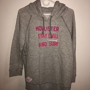 Hollister 3/4 sleeve hoodie